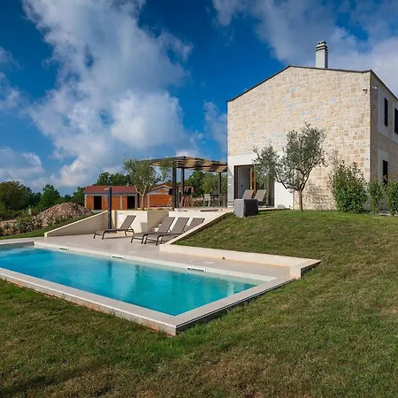 Villa-veritas * Višnjan