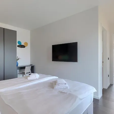 Villa-veritas *