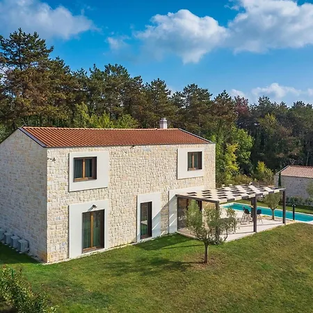 Villa-veritas Višnjan